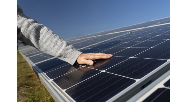 Baterías para placas solares: El ahorro inteligente